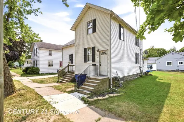 702 S Warner ST, BayCity, MI 48706