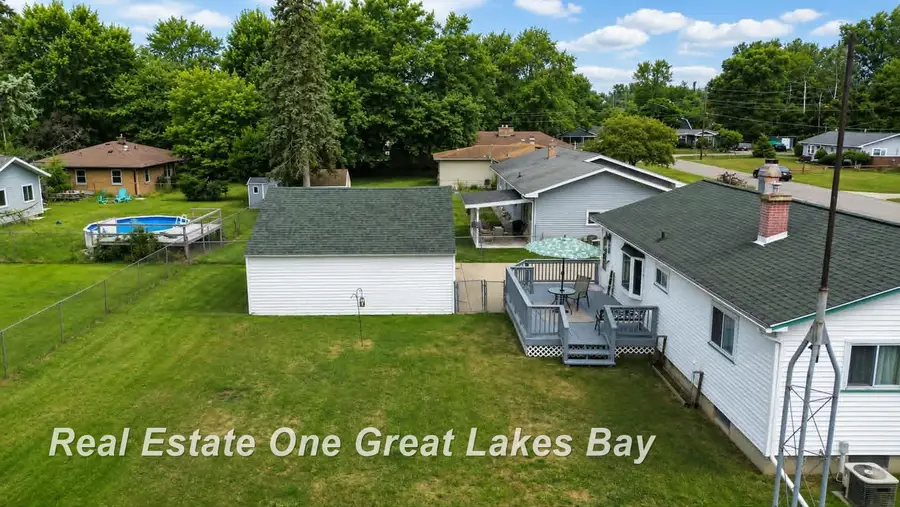 1639 Riviera ST, Saginaw, MI 48604 - #2