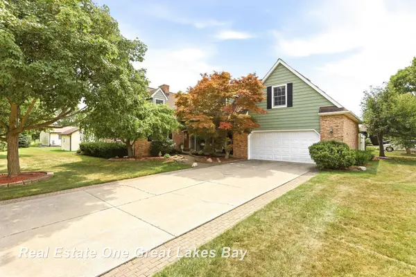 4905 Frontier LN, Saginaw, MI 48603