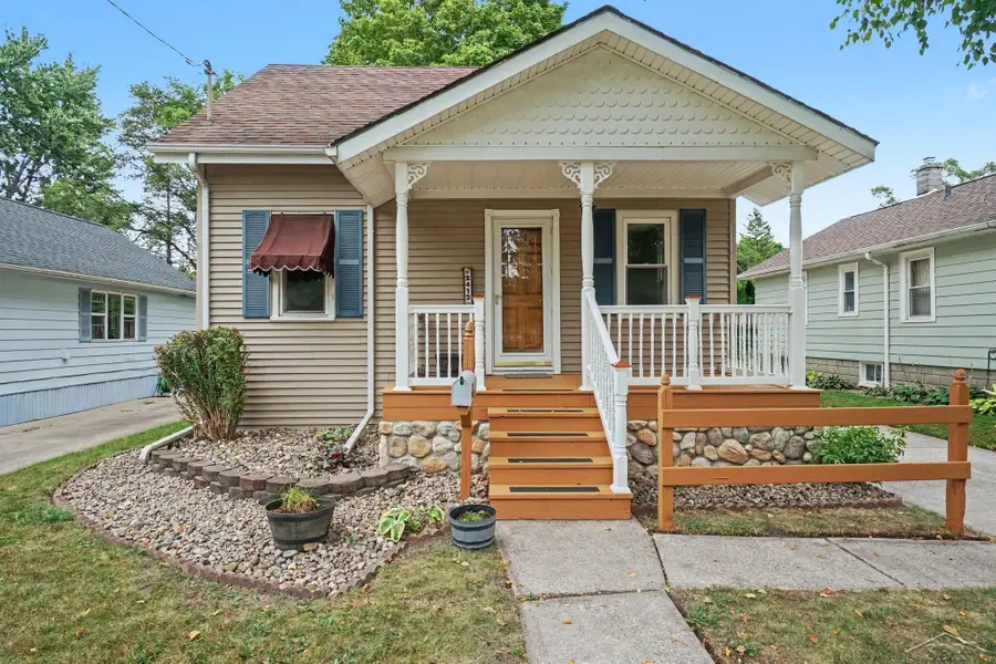 2412 N Charles ST, Saginaw, MI 48602 - #2