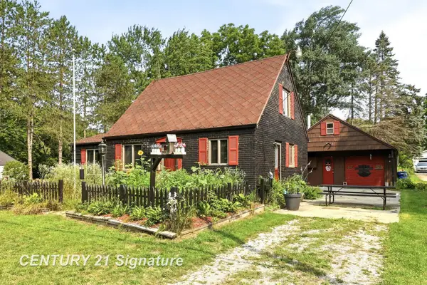 3865 Old King RD, Saginaw, MI 48601
