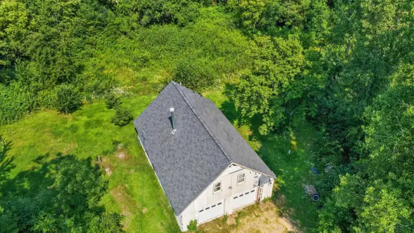 93 N Larry LN, Midland, MI 48640