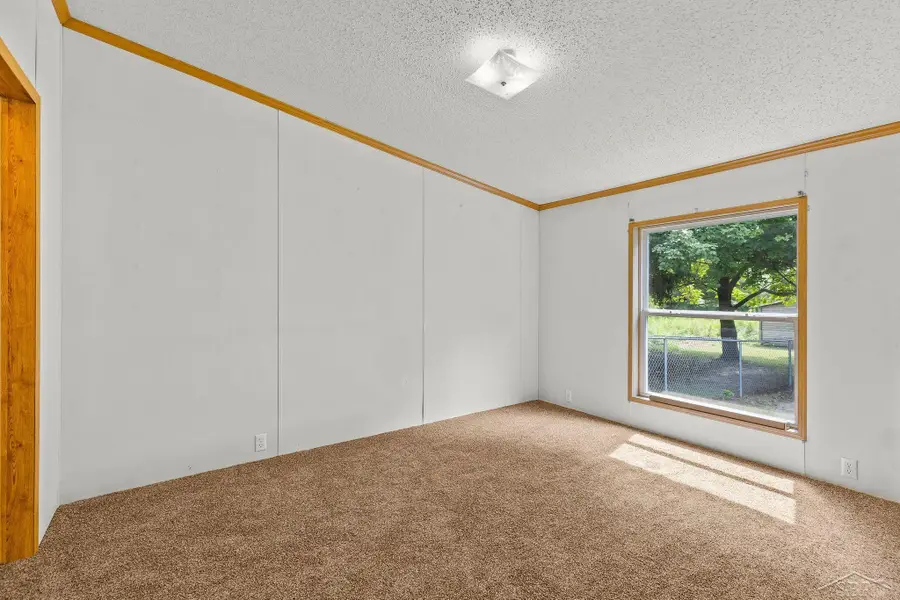 6178 Meridith Grade RD, Harrison, MI 48625 - #3