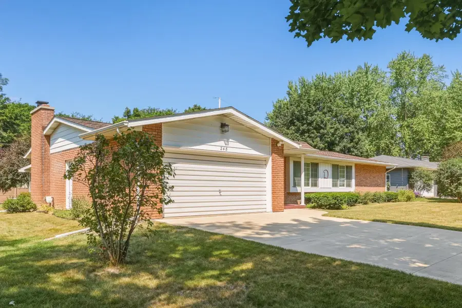 248 Frank RD, Frankenmuth, MI 48734 - #3