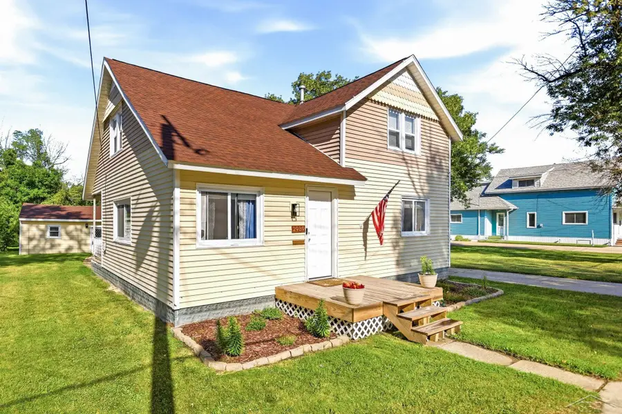 2989 Harrison ST, Saginaw, MI 48604 - #2