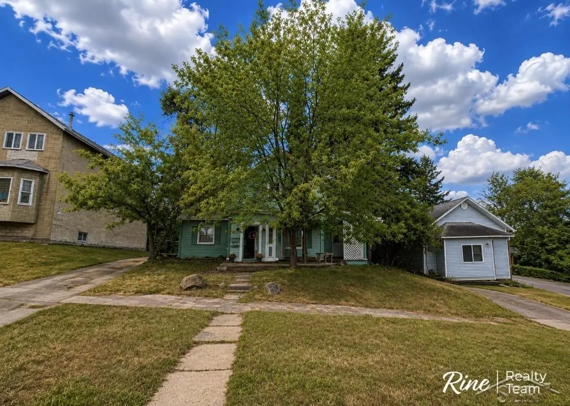 309 E Ludington ST, Iron Mountain, MI 49801 - #1