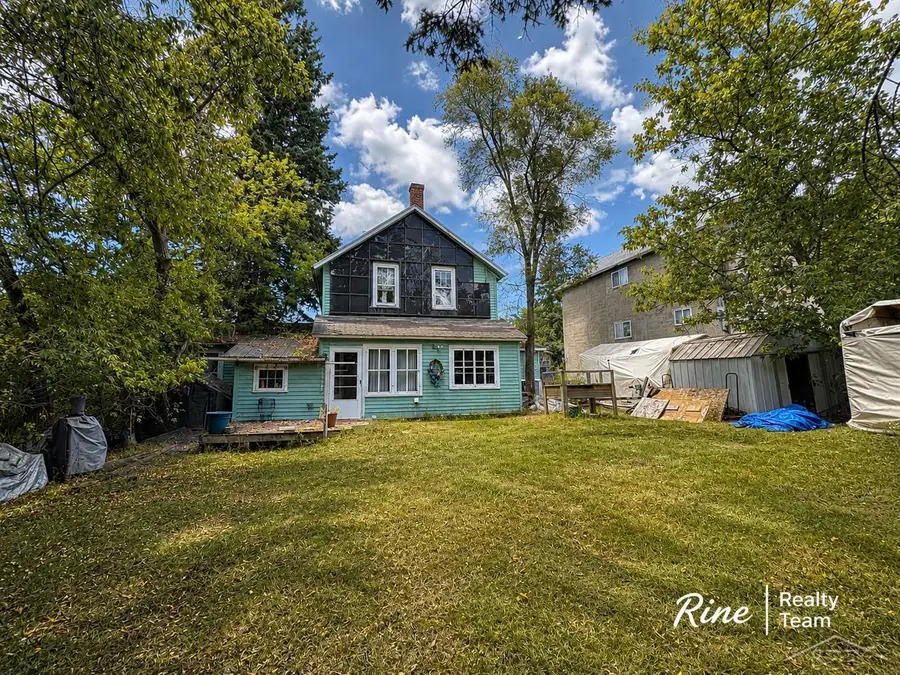 309 E Ludington ST, Iron Mountain, MI 49801 - #3