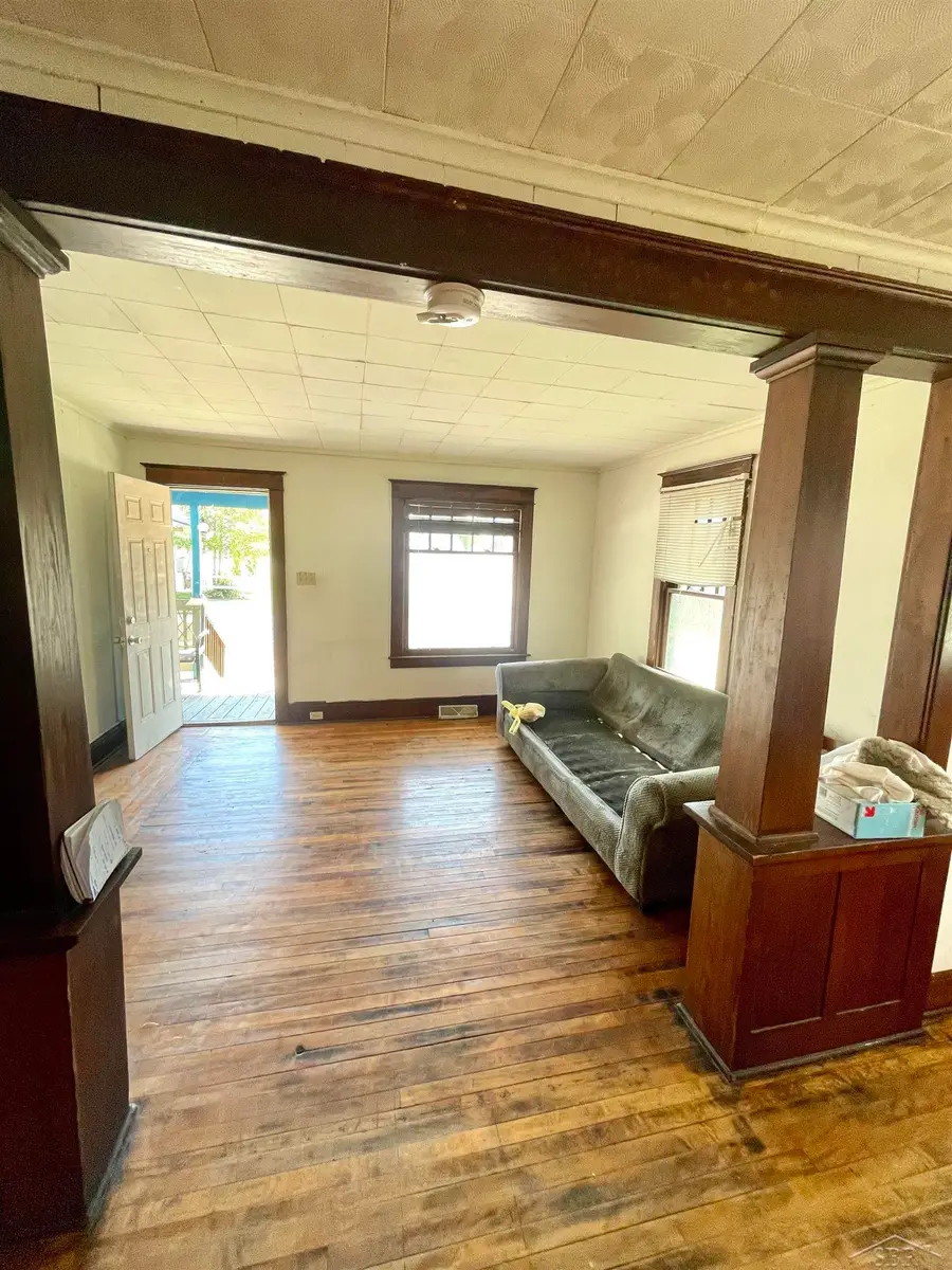 2621 Eddy ST, Saginaw, MI 48604 - #3
