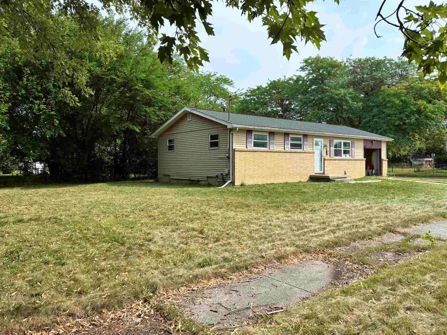 2619 Needham ST, Saginaw, MI 48601 - #3