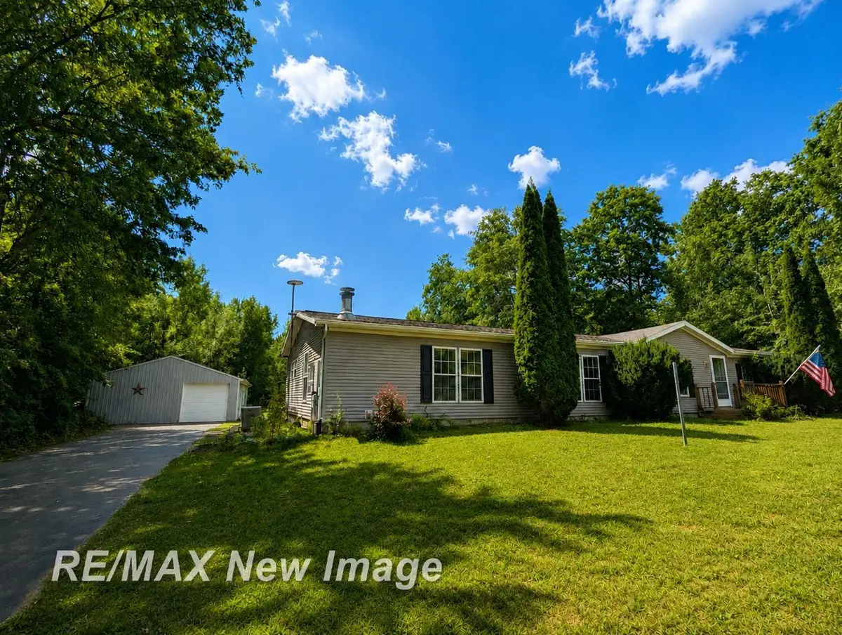 19095 Grabowski RD, Lakefield, MI 48655 - #1