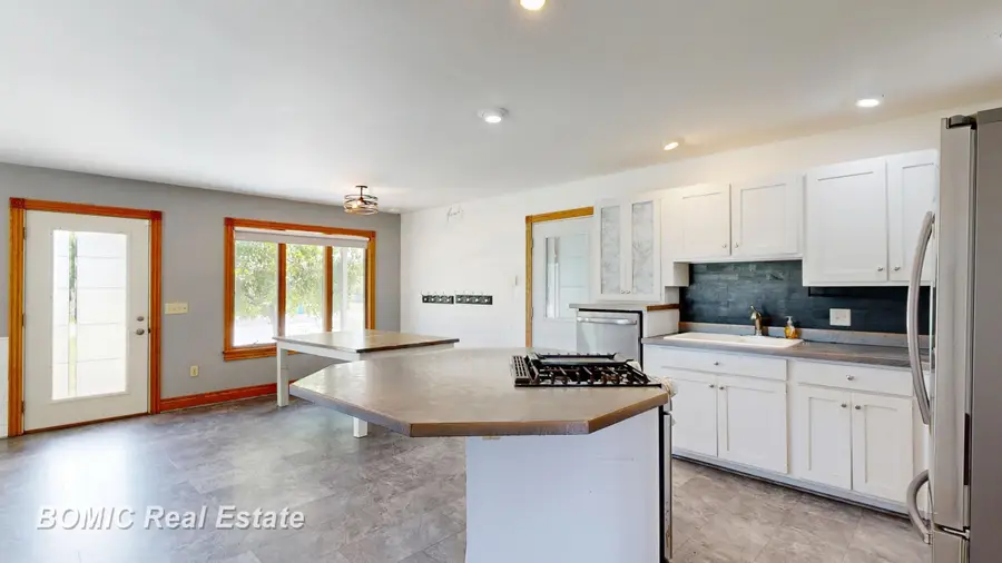 4265 Hurds Corner, Elmwood, MI 48726 - #3