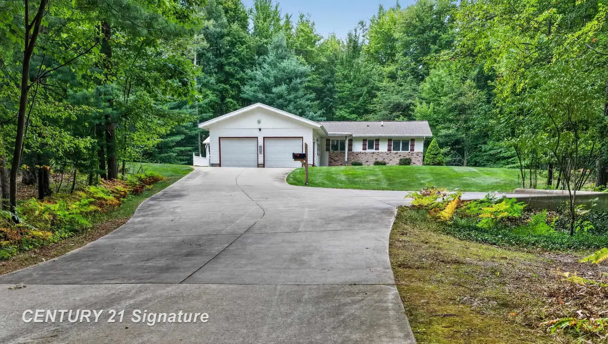 3846 E Monroe, Midland, MI 48642 - #1