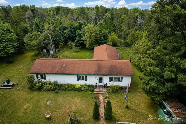 10882 Chase Bridge RD, Roscommon, MI 48653