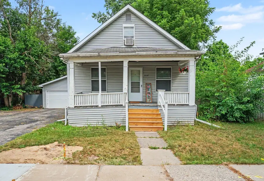2018 N Woodbridge ST, Saginaw, MI 48602 - #2