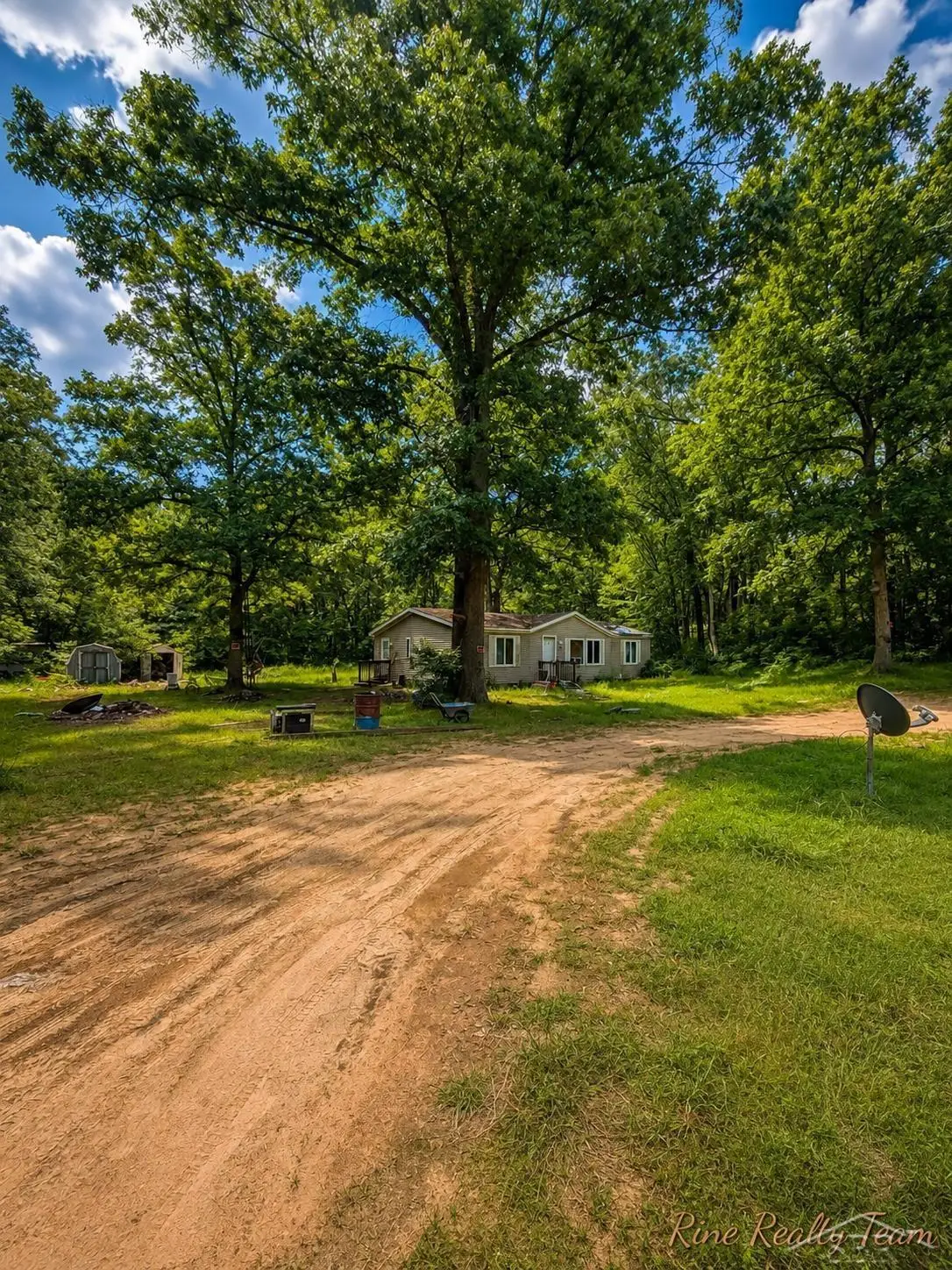 1021 52nd ST, Pullman, MI 49450 - #1