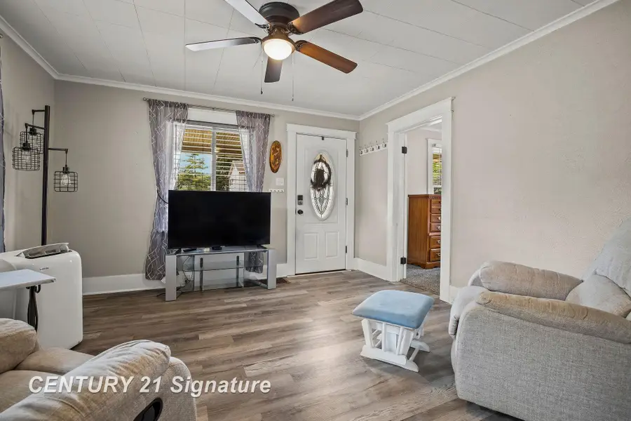 1834 Allegan ST, Saginaw, MI 48602 - #3