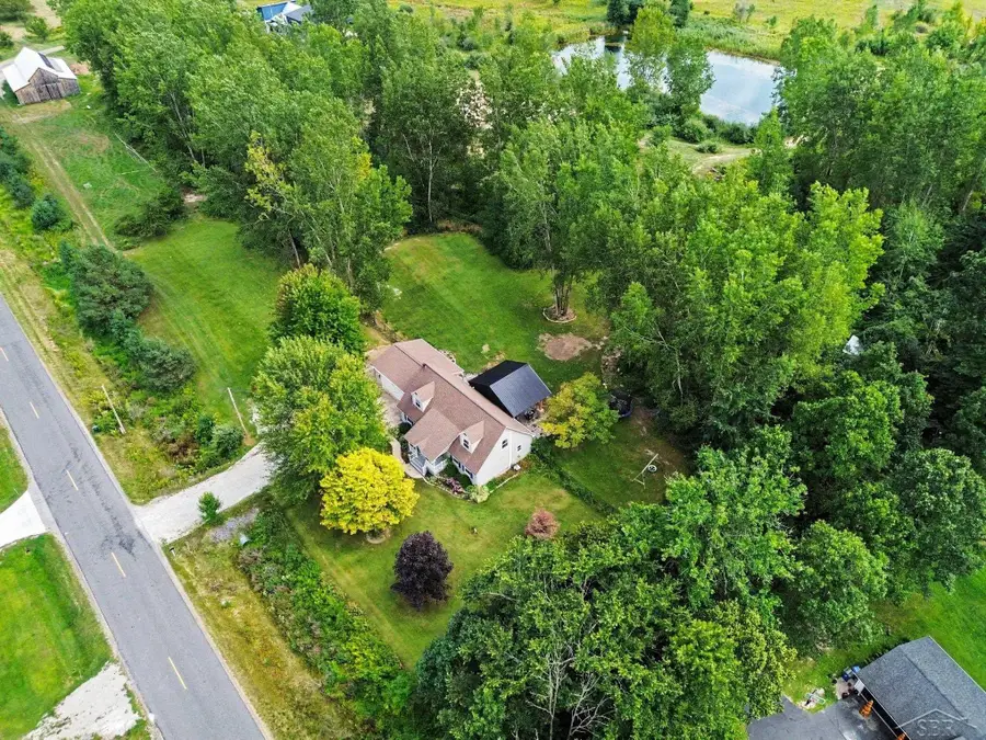 1632 E Miller RD, Midland, MI 48640 - #2
