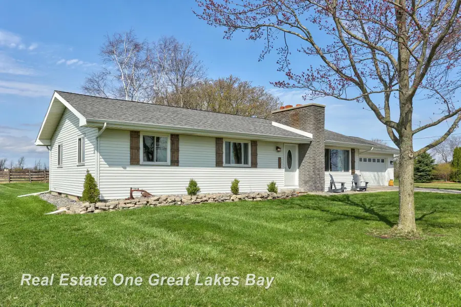 7130 Pierce RD, Freeland, MI 48623 - #3