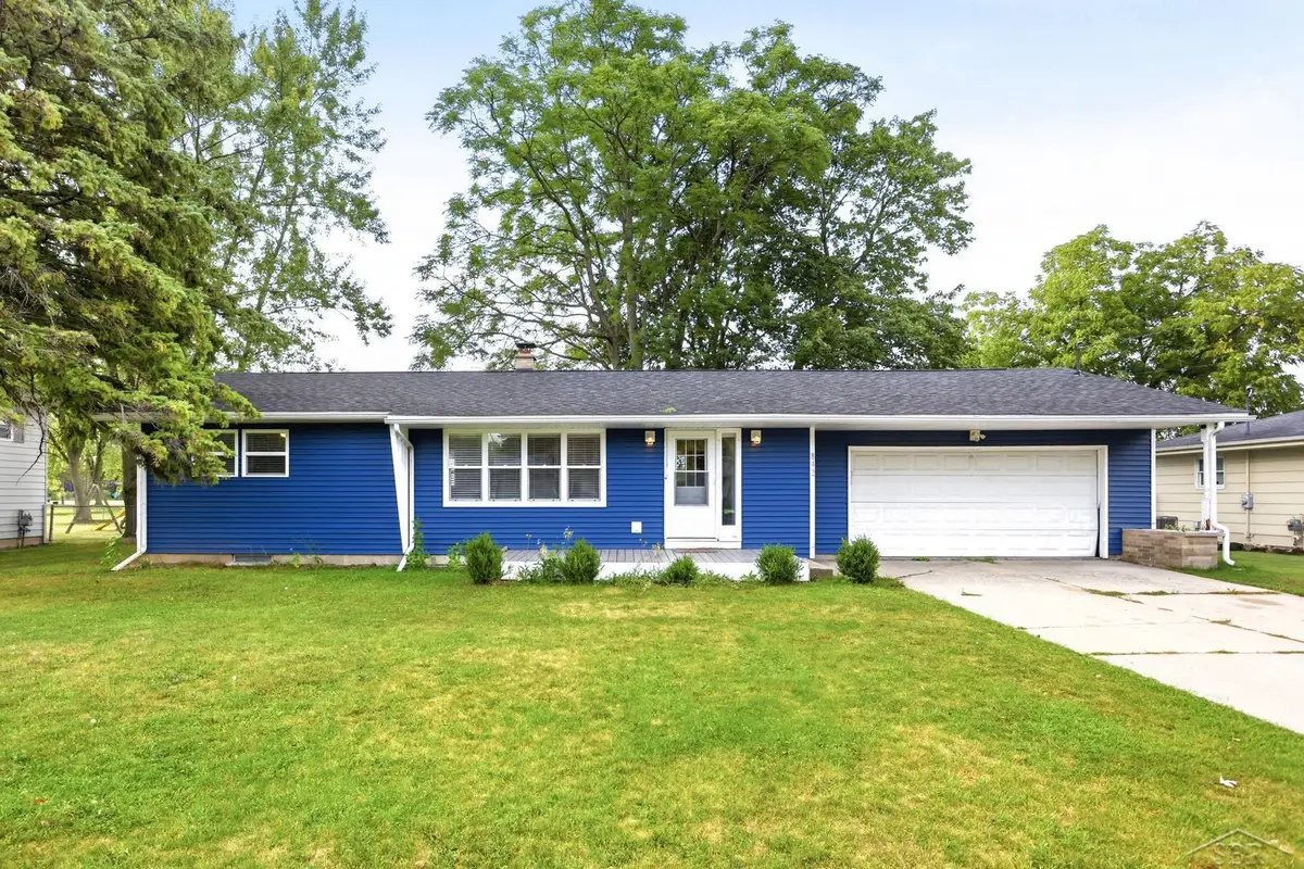 842 Wheelock ST, Freeland, MI 48623 - #1