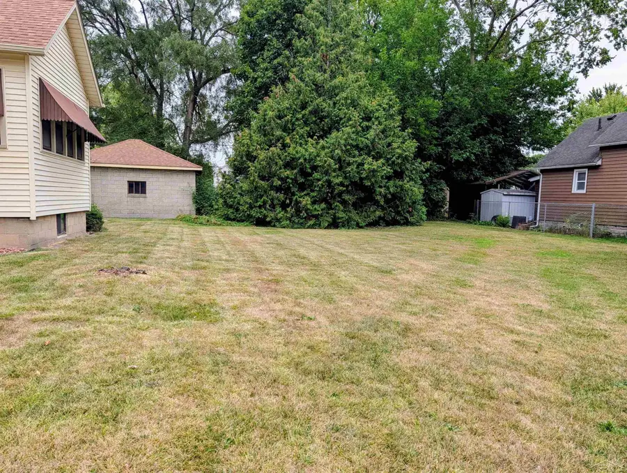 1205 Wilson ST, Bay City, MI 48708 - #3