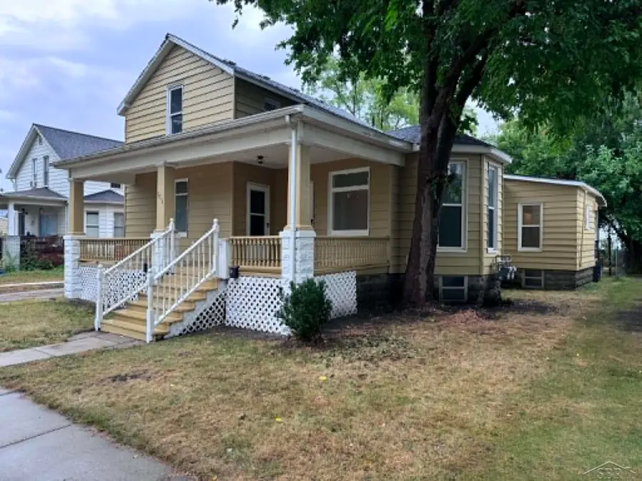 504 N Monroe ST, Bay City, MI 48708 - #3