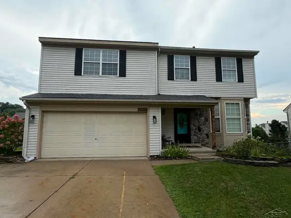 3333 Herrington DR, Holly, MI 48442