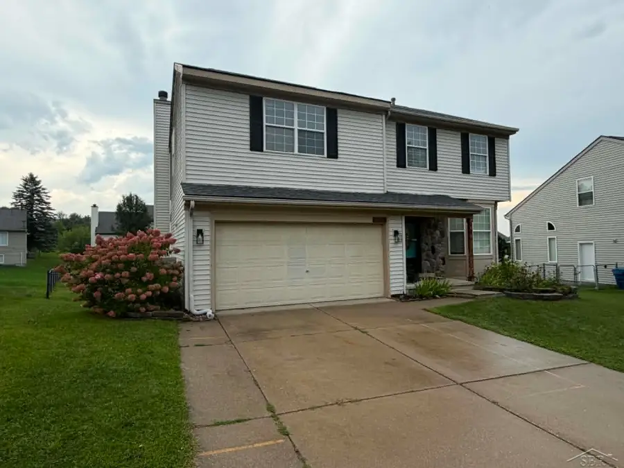 3333 Herrington DR, Holly, MI 48442 - #2