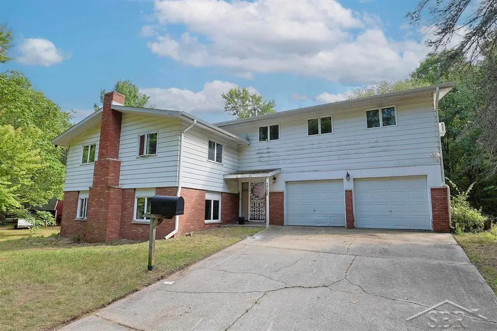 3768 E Monroe RD, Midland, MI 48642 - #1