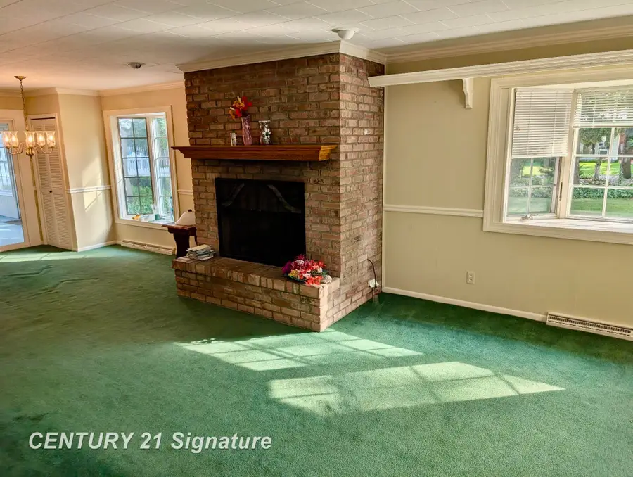 4425 Dirker RD, Saginaw, MI 48638 - #2