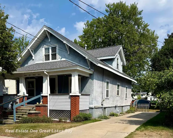 2127 3rd ST, BayCity, MI 48708