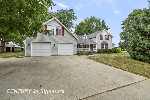 3175 S Meridian RD, Merrill, MI 48637