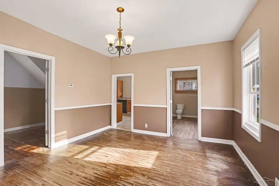 700 24th ST, Bay City, MI 48708 - #3