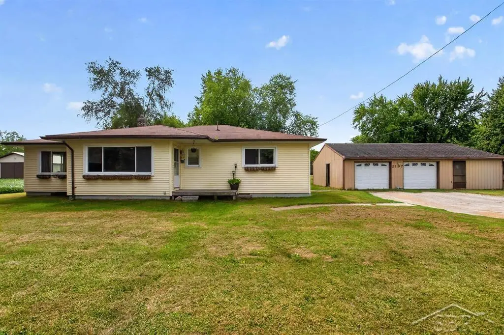 2197 W North Union RD, Auburn, MI 48611 - #1
