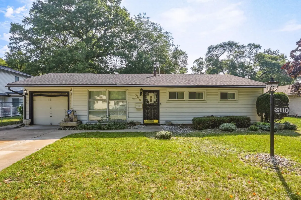 3310 Drexel DR, Saginaw, MI 48601 - #1