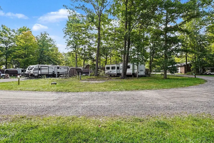 978 Timberlynn TRL, Sanford, MI 48657 - #2