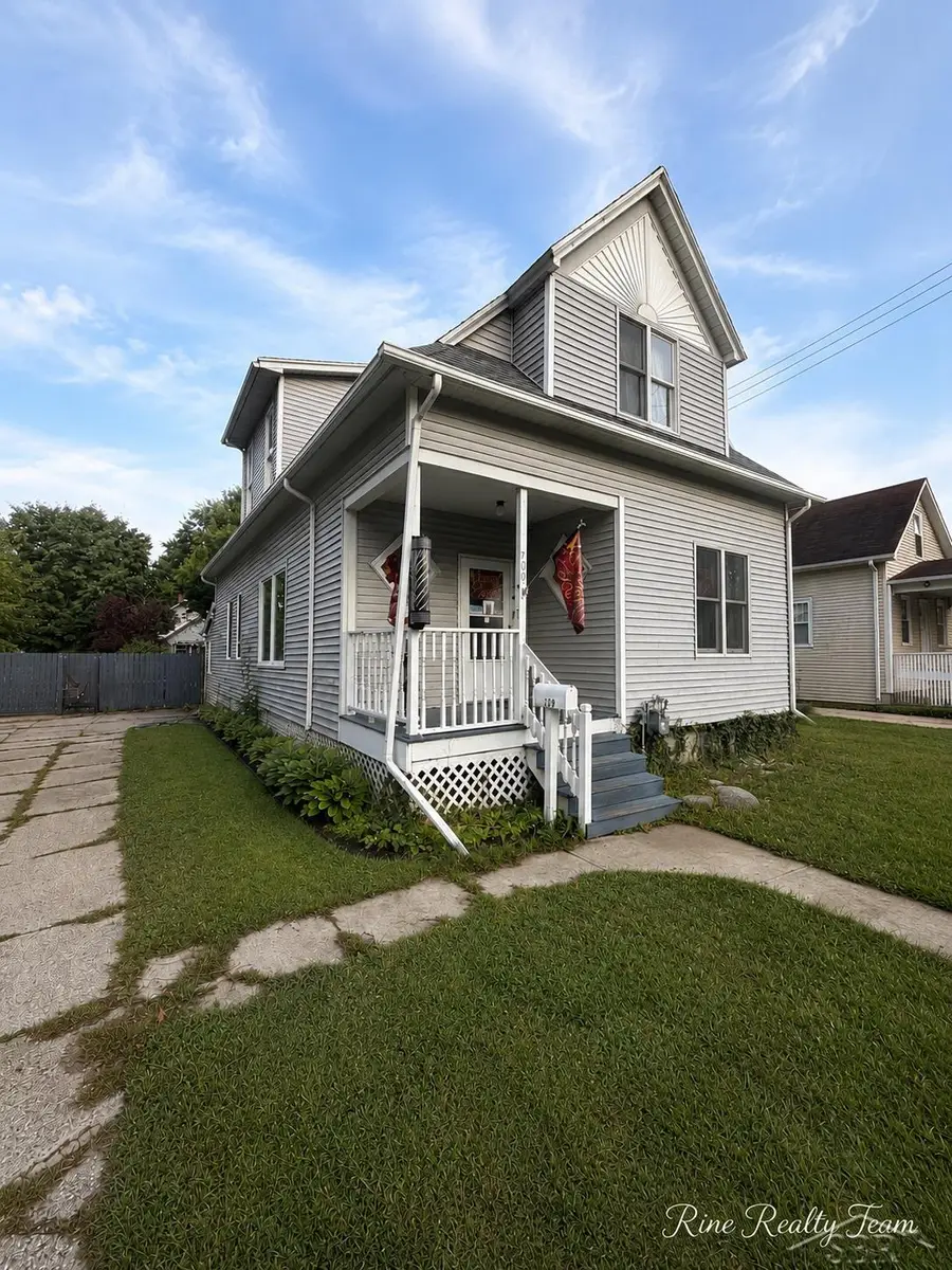 709 S Jackson ST, Bay City, MI 48708 - #3