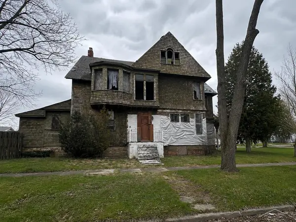 903 E Holland, Saginaw, MI 48601
