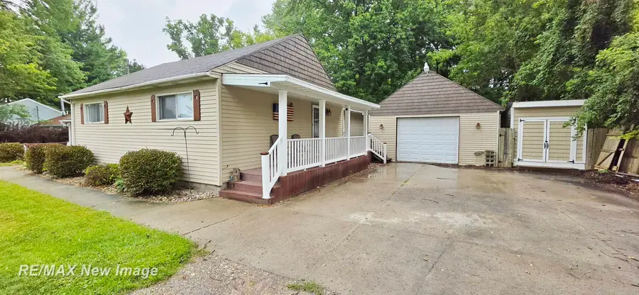 247 Sparling ST, Saginaw, MI 48609 - #2