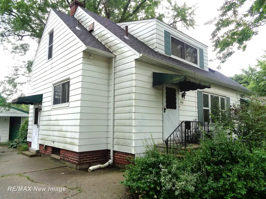 1516 Bay, Saginaw, MI 48602 - #2