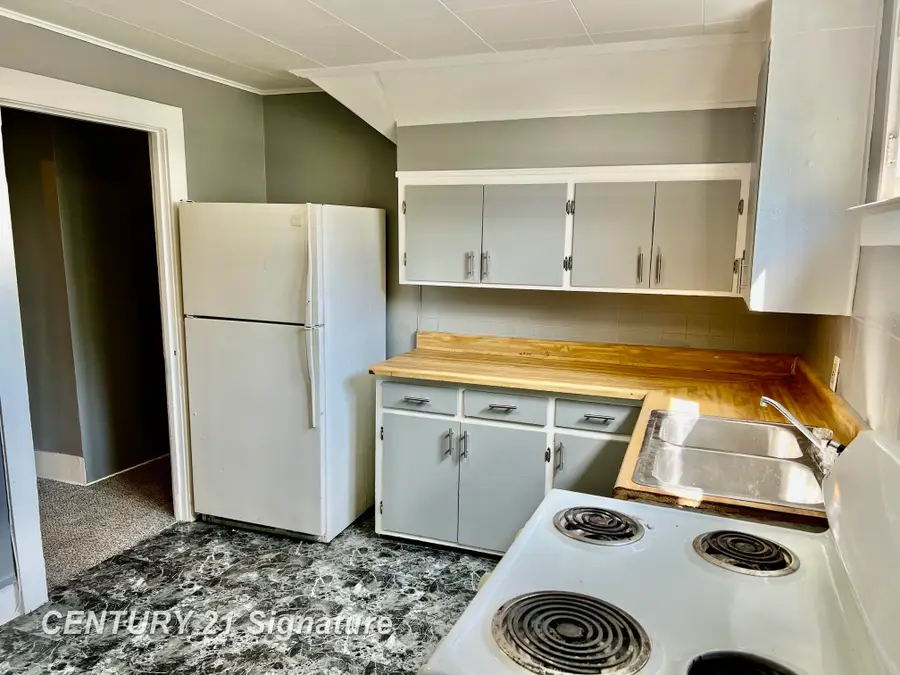 815 Mackinaw ST, Saginaw, MI 48602 - #3