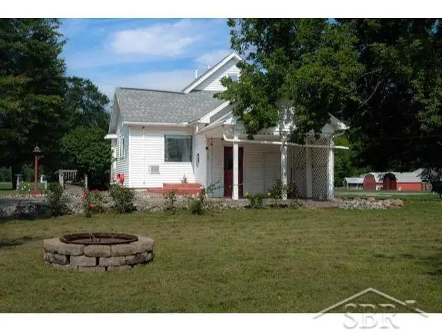 3028 W Saginaw RD, Coleman, MI 48618 - #2