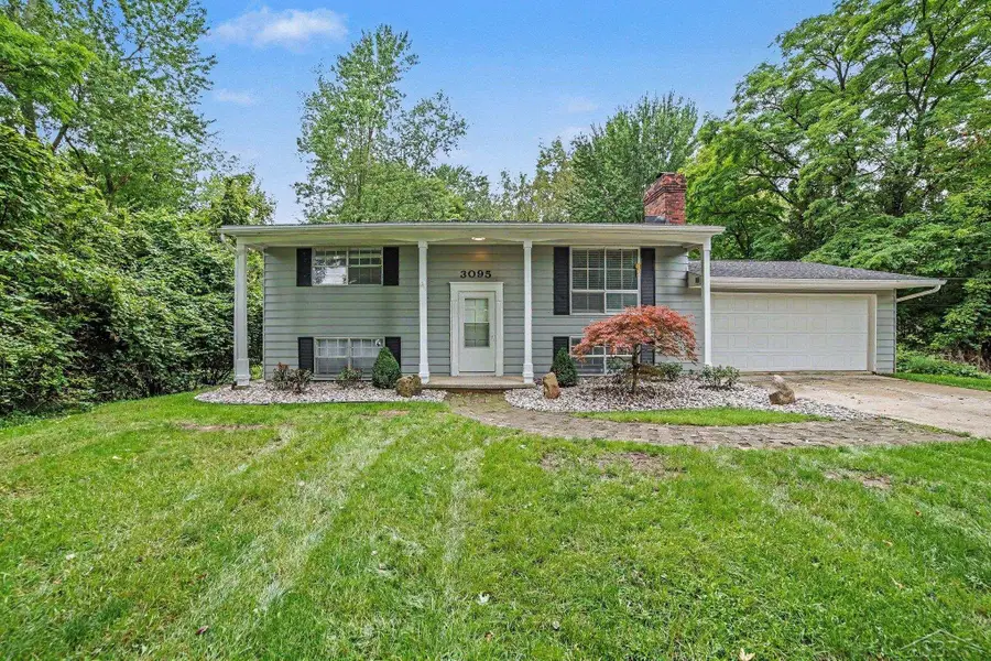 3095 Midland RD, Saginaw, MI 48603 - #2