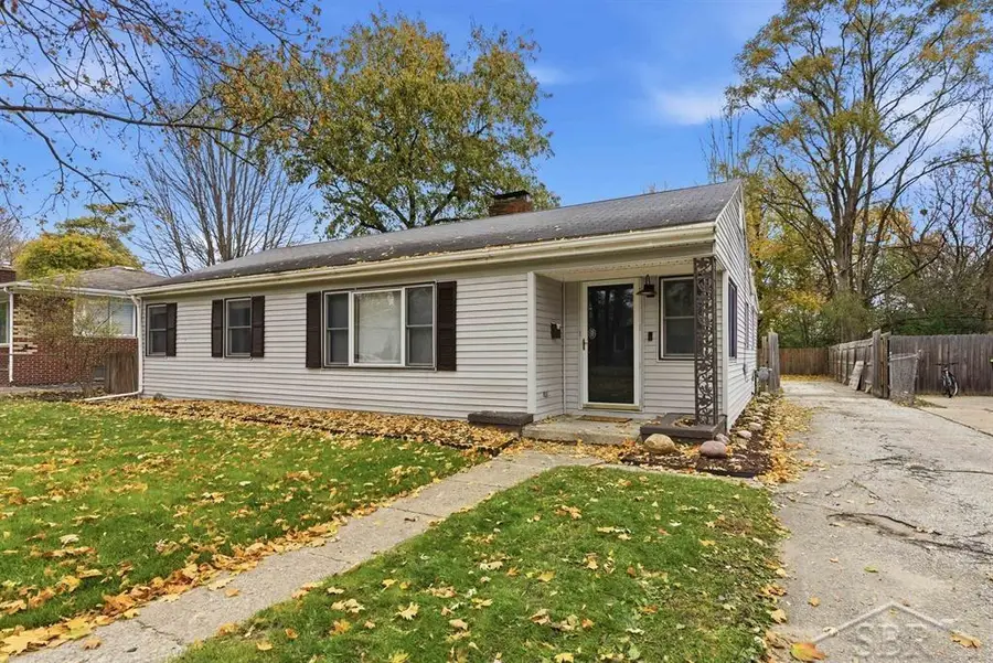 709 Maple ST, Midland, MI 48640 - #3