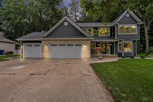 12529 Whisper Ridge DR, Freeland, MI 48623