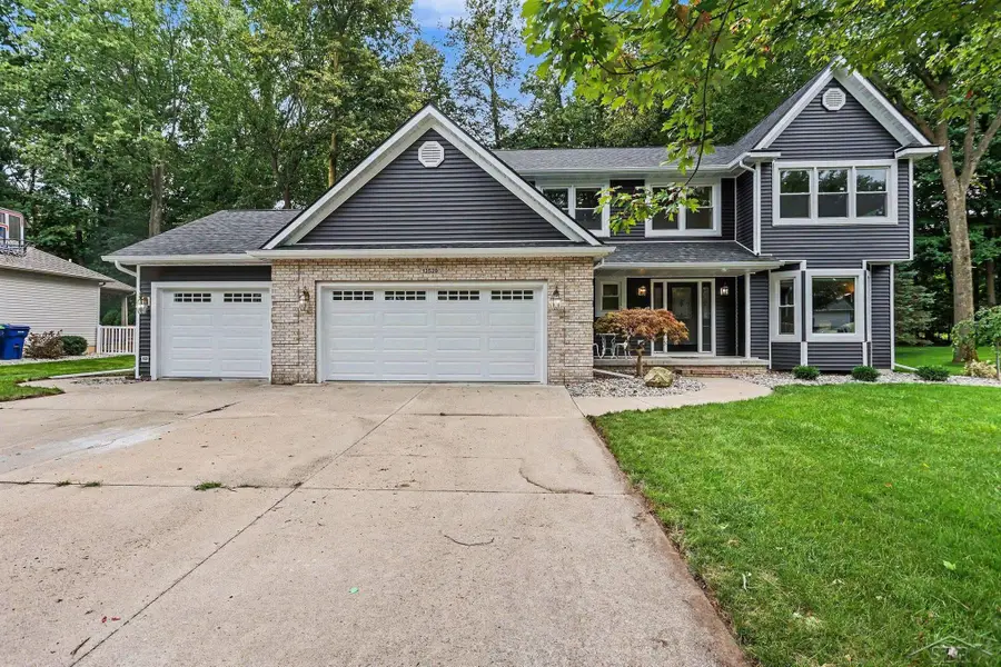 12529 Whisper Ridge DR, Freeland, MI 48623 - #2