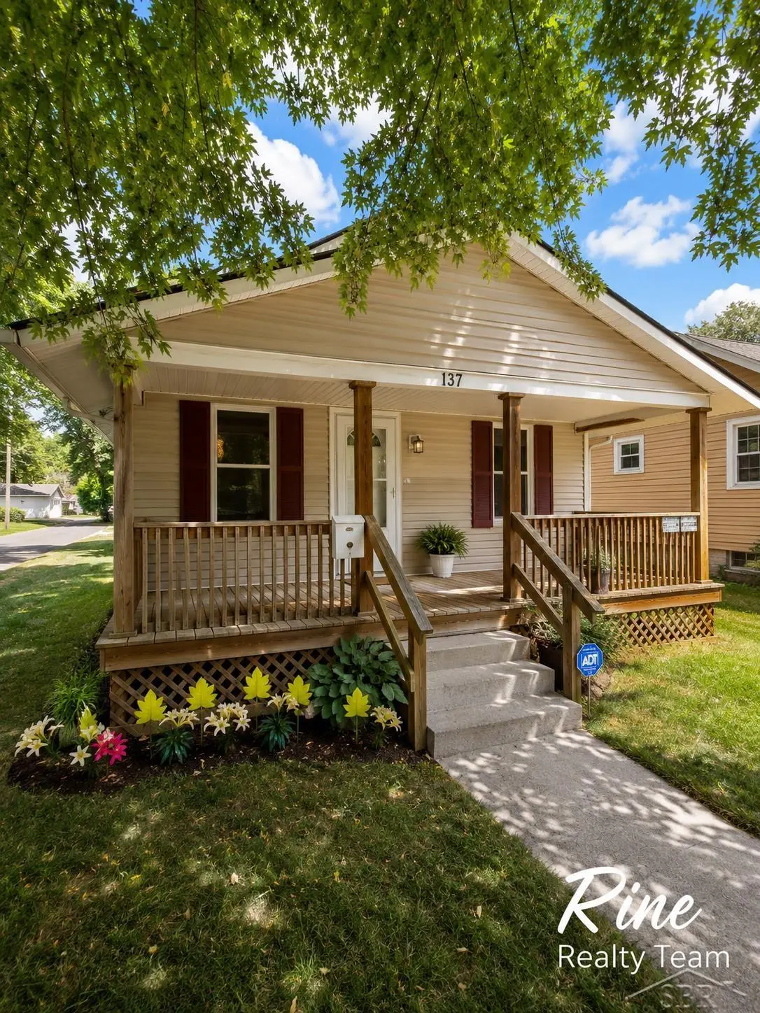 137 Meachem AVE, Battle Creek, MI 49037 - #1