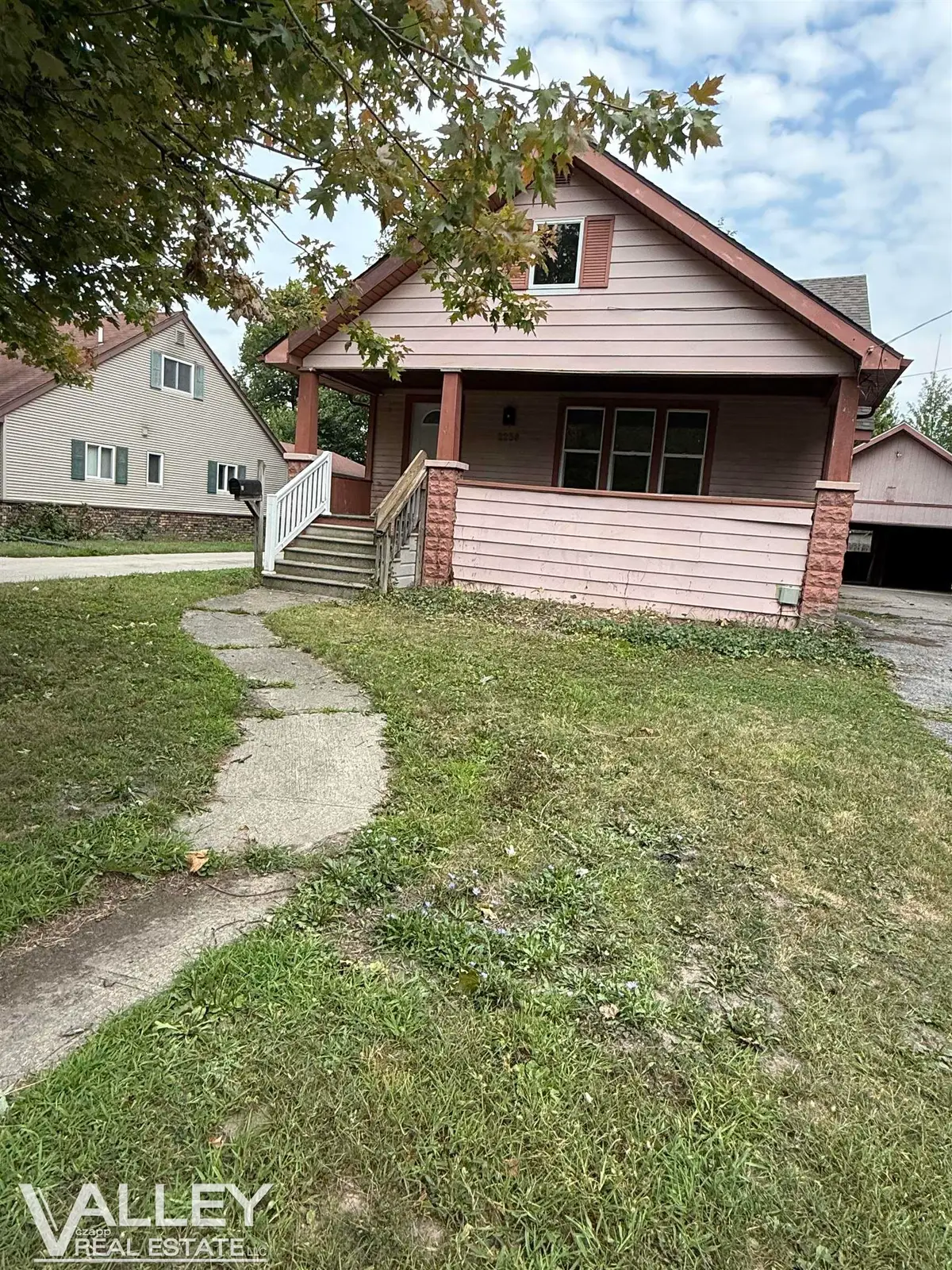 2236 Mc Ewan ST, Saginaw, MI 48602 - #1