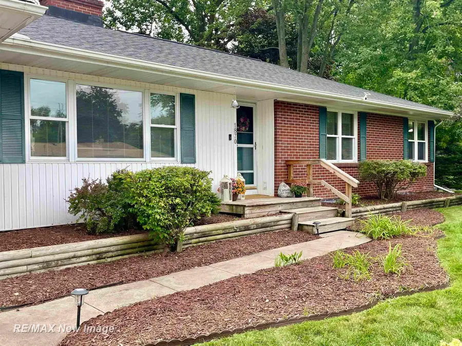 1870 McArthur ST, Saginaw, MI 48638 - #3