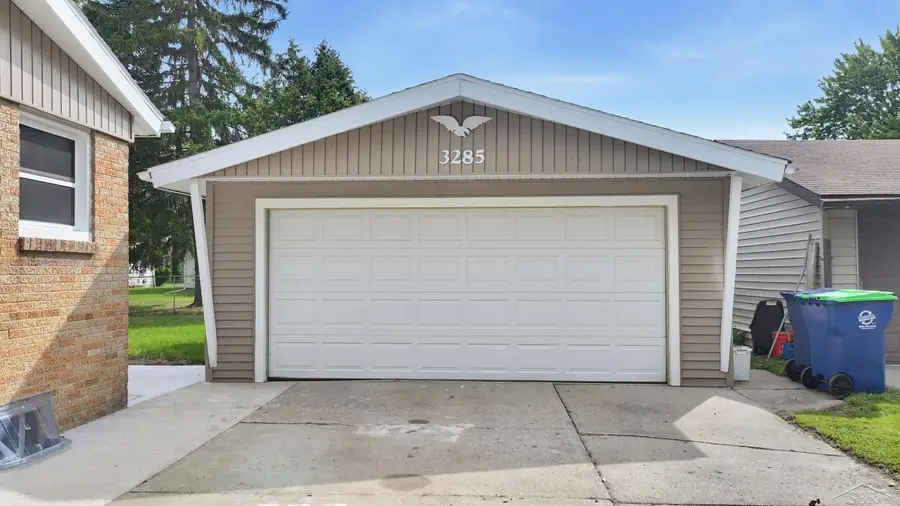 3285 Bertha DR, Saginaw, MI 48601 - #3