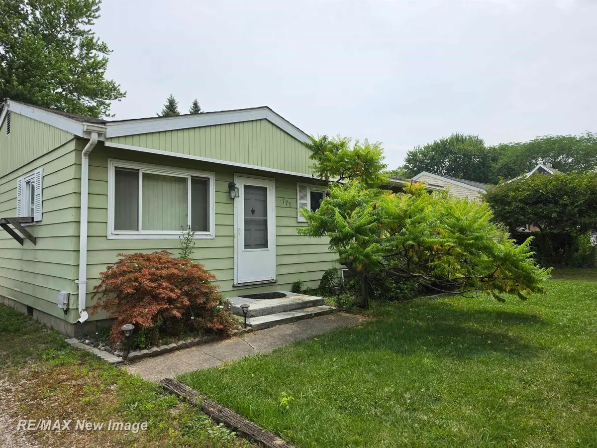 771 S Center RD, Saginaw, MI 48638 - #1